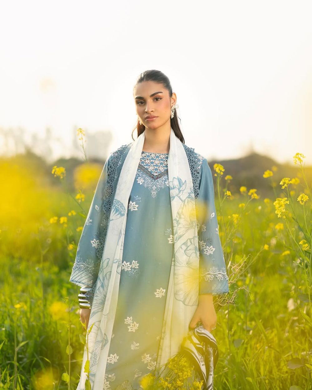 Avesh - Image 4